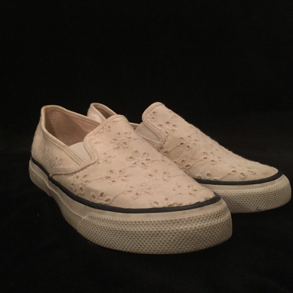 SPERRY TOP-SIDER Slip On Eyelet Sneakers